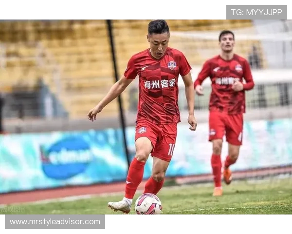 梅州客家队对阵赛前分析:战略部署、阵容调整与比赛前景展望 梅州客家队对阵赛前分析:战略部署、阵容调整与比赛前景展望