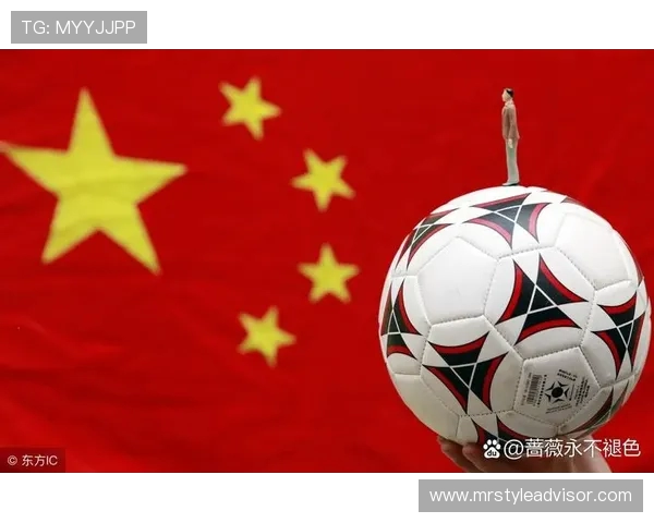 足球的魅力与挑战探索：从技术战术到球迷文化的深度剖析