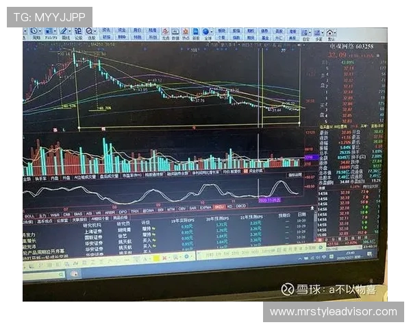 武汉与成都篮球队赛后技术分析与战术复盘探讨