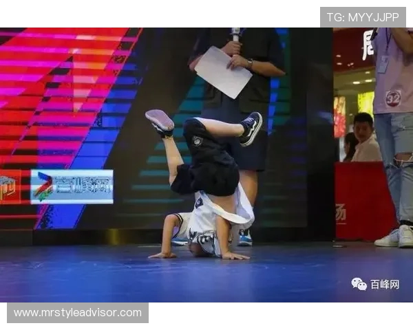 深圳街舞队与广州街舞队速度对决赛后分析与精彩瞬间回顾 深圳街舞队与广州街舞队速度对决赛后分析与精彩瞬间回顾