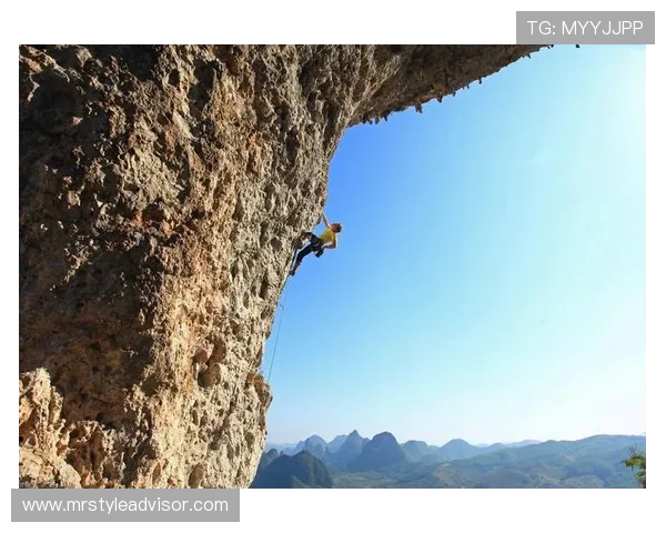 西安攀岩队的阵地战体系与攀岩战术的深度解析与实践探讨