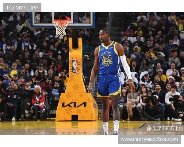 2017年尼克斯与勇士精彩对决回顾及赛季分析